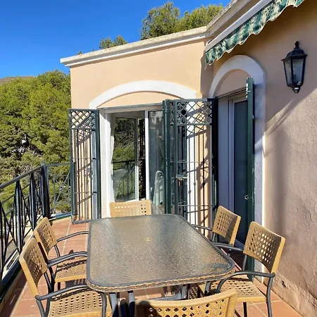 Mit Privatpool Fuer 7 Personen Ca 150 Qm In Nerja, Andalusien Costa Del Sol